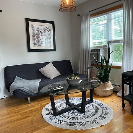 Bed and Breakfast Au Coq Du Bonheur Magog Zewnętrze zdjęcie