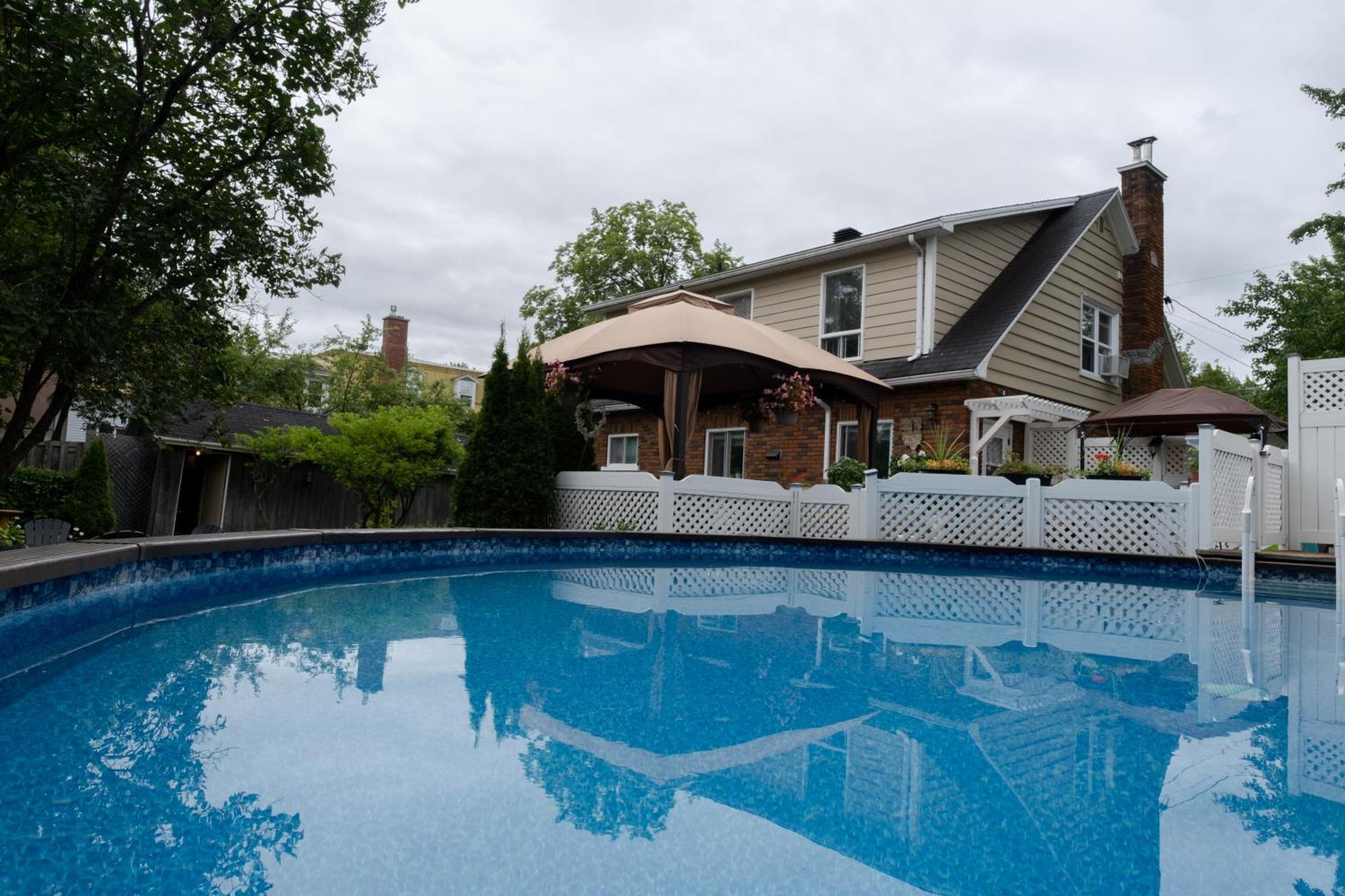 Bed and Breakfast Au Coq Du Bonheur Magog Zewnętrze zdjęcie